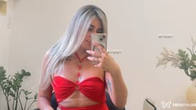 Acompanhante Nicole - Cabeçalho