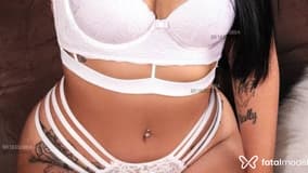 Acompanhante Maya morena - Cabeçalho