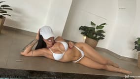 Acompanhante Larissa - Cabeçalho