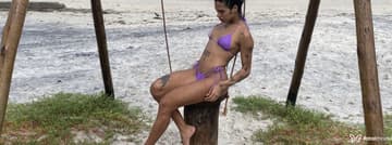 Acompanhante Merlya - Cabeçalho
