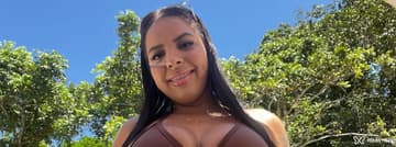 Acompanhante Kelly - Cabeçalho