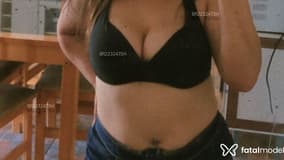 Acompanhante Julia - Cabeçalho