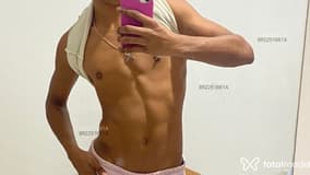 Jeferson Santos Acompanhante Jeferson Santos - Cabeçalho