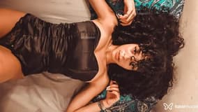 Acompanhante Melanie - Cabeçalho