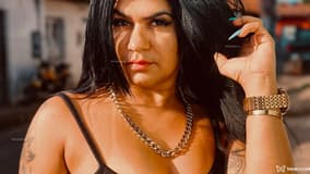 Acompanhante Alejandra - Cabeçalho