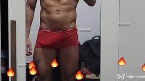 Acompanhante Juubaoo - Cabeçalho