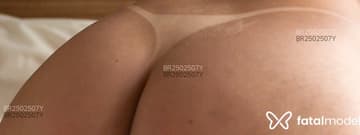 Acompanhante Liz Oliver - Cabeçalho