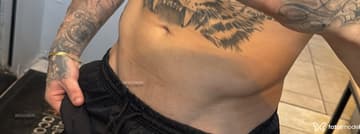Acompanhante Axel - Cabeçalho