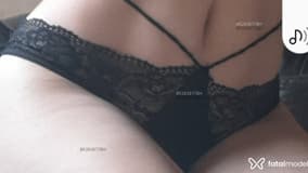Acompanhante Esmeralda - Cabeçalho