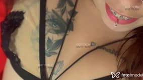 Acompanhante Esmeralda - Cabeçalho