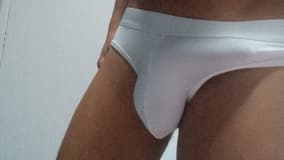 Acompanhante Pyetro - Cabeçalho