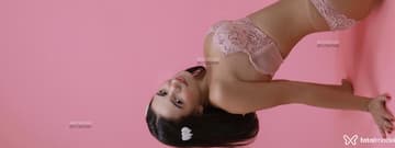 Acompanhante Laura Guerra - Cabeçalho