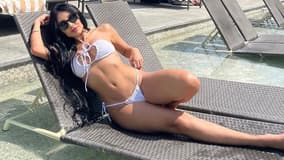 Acompanhante Juliana - Cabeçalho
