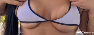 Acompanhante Giovanna - Cabeçalho