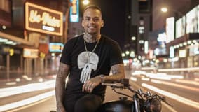Acompanhante Davih - Cabeçalho