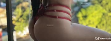 Acompanhante Melina - Cabeçalho