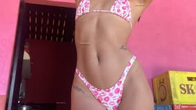 Acompanhante Larissa - Cabeçalho