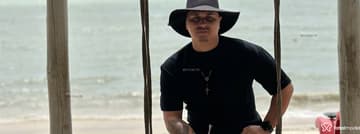 Acompanhante Douglas - Cabeçalho