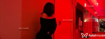 Acompanhante Chloe - Cabeçalho
