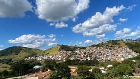 Preto Acompanhante Preto - Cabeçalho