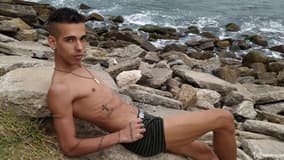 Acompanhante Vitor Moraes - Cabeçalho