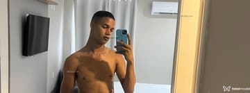 Acompanhante Wallace - Cabeçalho