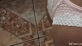 Acompanhante Preta Grandequente - Cabeçalho