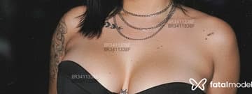 Acompanhante Rebeca Mikaelson - Cabeçalho