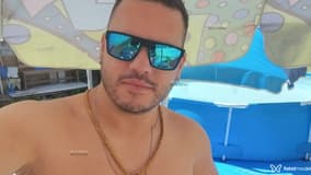 Acompanhante Rickardo - Cabeçalho