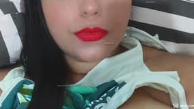 Acompanhante Jennifer - Cabeçalho