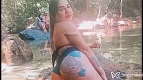 Larissa Acompanhante Larissa - Cabeçalho