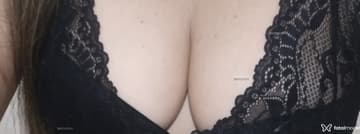 VALENTINA Acompanhante VALENTINA - Cabeçalho