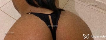 Acompanhante Camille - Cabeçalho