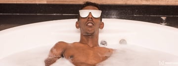 DINHO BATYSTA Acompanhante DINHO BATYSTA - Cabeçalho