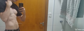 Acompanhante Lucas Schuster - Cabeçalho