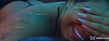 Acompanhante Sarah - Cabeçalho