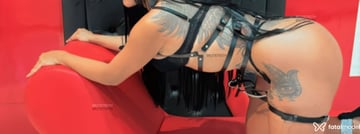 Acompanhante Angela Ferrari - Cabeçalho