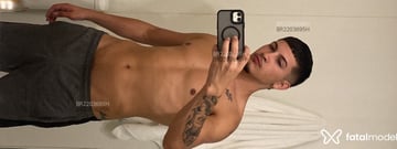 Acompanhante Giovani Mello - Cabeçalho