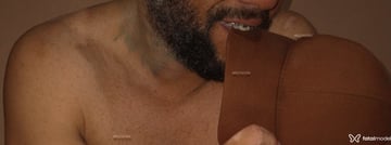 Acompanhante Rodrigo Freire - Cabeçalho