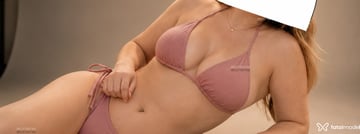 Acompanhante Rebeca - Cabeçalho