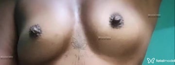 Acompanhante Preta - Cabeçalho