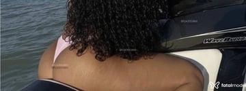 Acompanhante Larissa - Cabeçalho