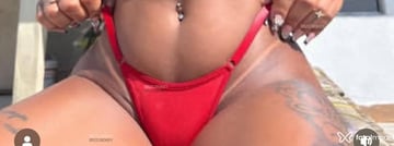Nicki Acompanhante Nicki - Cabeçalho
