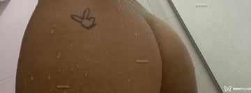 Acompanhante Julia - Cabeçalho