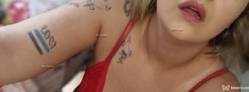 Acompanhante Tiffany - Cabeçalho