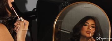 Acompanhante Mikaela - Cabeçalho