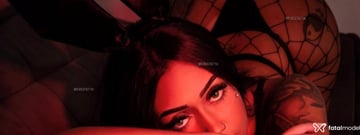 Acompanhante Naomi - Cabeçalho