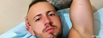 Acompanhante Alexander - Cabeçalho