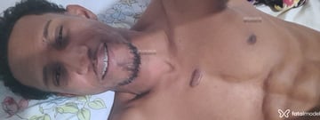 Preto Acompanhante Preto - Cabeçalho