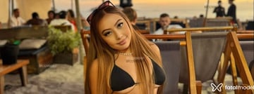 Acompanhante Jade Oshiro - Cabeçalho